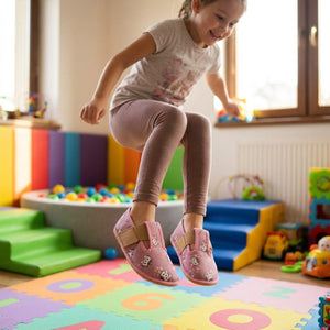 RAYVE Slippers Elastic Pink Cat - Детски босоноги топлинки
