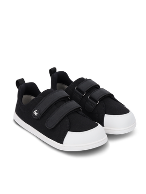 Be Lenka Canvi Kids Black White — босоноги патики за деца со PebbleComfort флексибилен ѓон