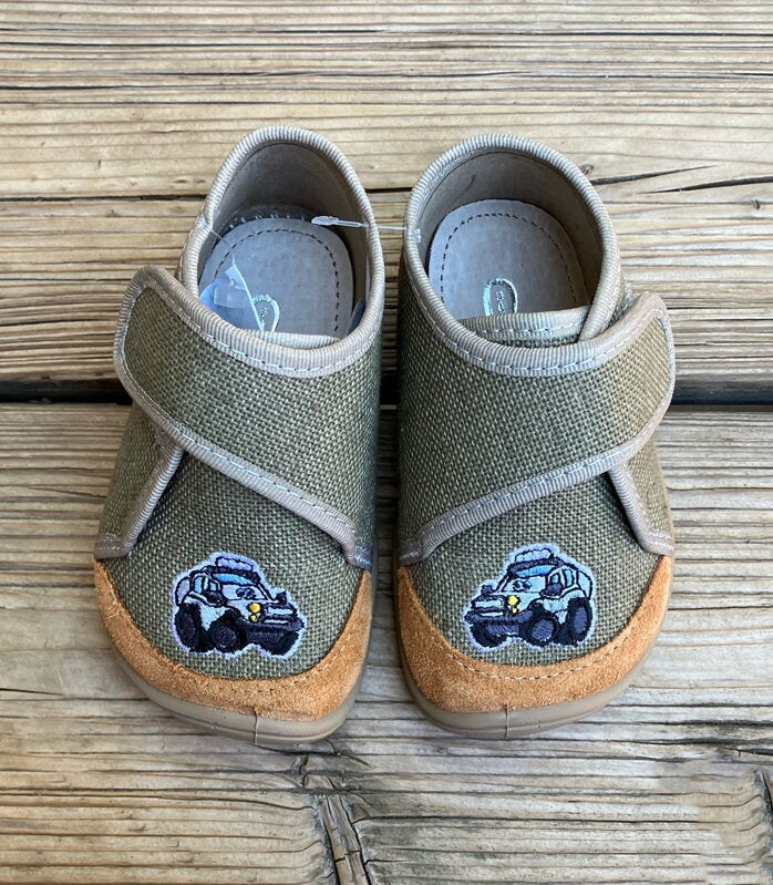 Elf Pascal Linen Car